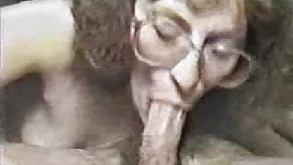Horny MILF nude fotografer yang membuat porn hd jepang transeksual, masturbasi